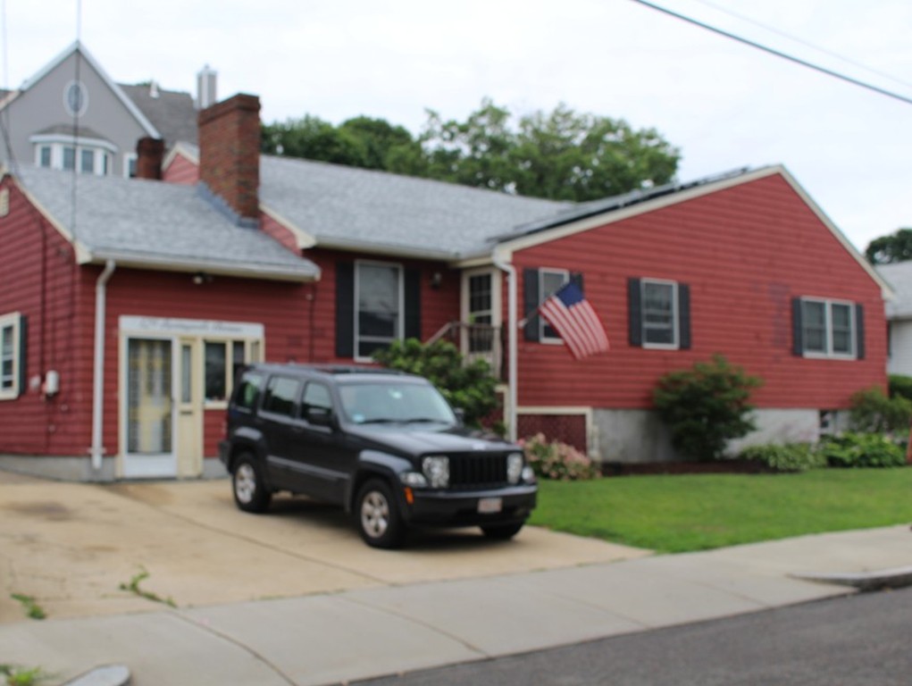 129 Springvale Avenue Chelsea, MA 02150 - Photo 1 of 15 Gallery Image 1