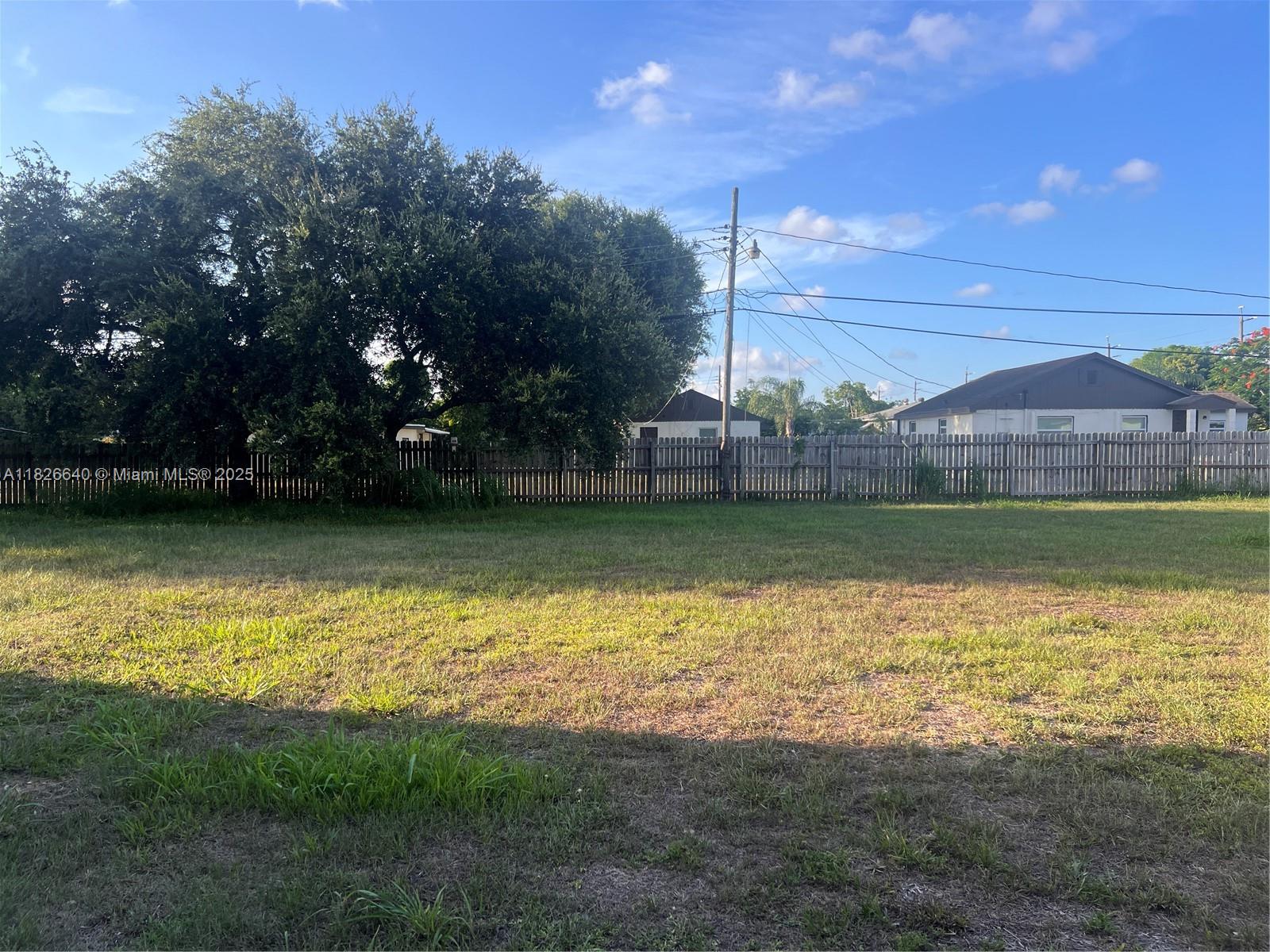 4475 Kirk Road Lake Worth, FL 33461 - Photo 4 of 26 a view of a ocean with a mountain