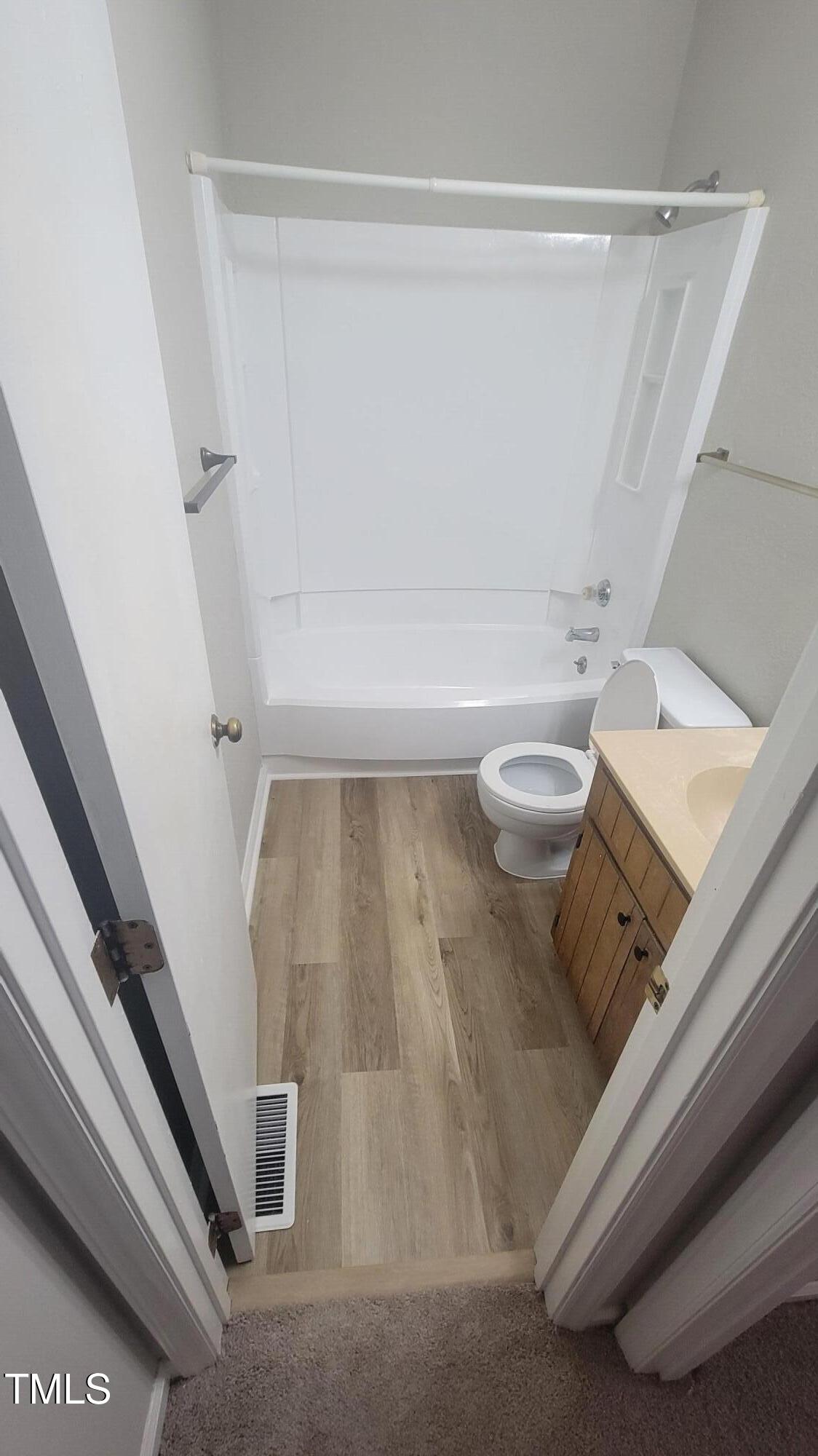 667 Bashford Road Raleigh, NC 27606 - Photo 10 of 28 34FullBath-NEW