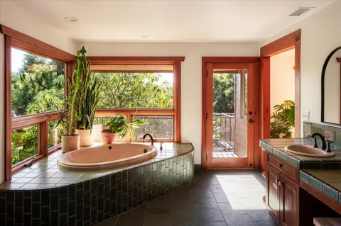 $3,490,000 | 4440 Grand Avenue, Ojai, CA 93023
