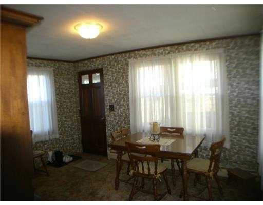 91 Rice Street Pawtucket, RI 02861 - Photo 4 of 9 Dining Room.
