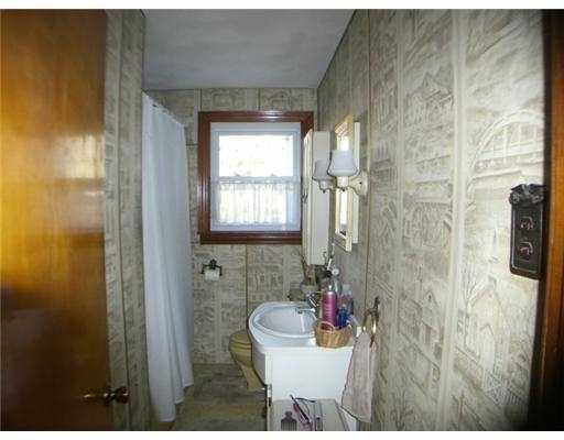 91 Rice Street Pawtucket, RI 02861 - Photo 7 of 9 Master Bath/Spa.