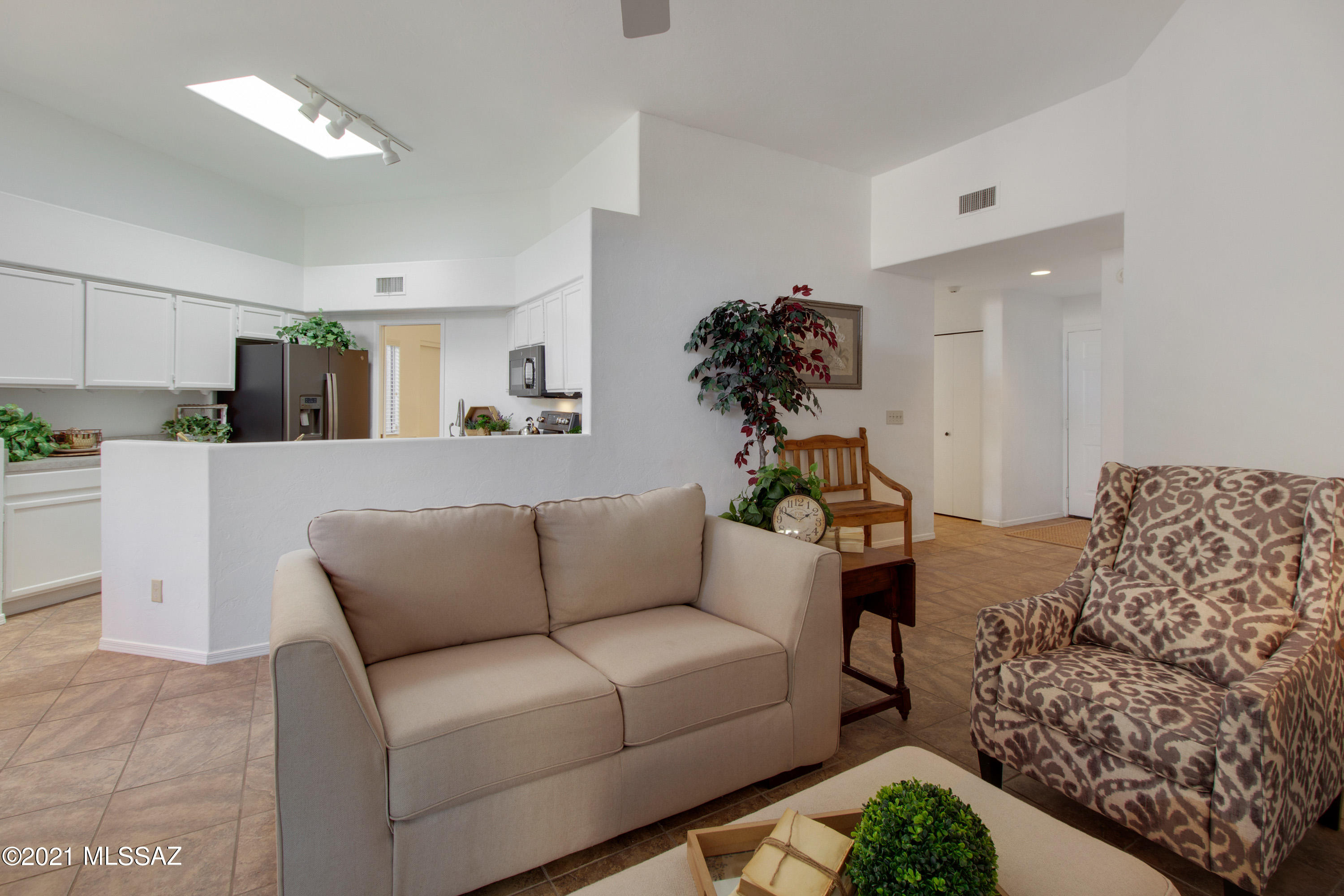 4331 East Kleindale Road Tucson, AZ 85712 - Photo 13 of 41 Gallery Image 13