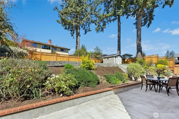 $1,650,000 | 17154 Northeast 5th Street, Bellevue, WA 98008