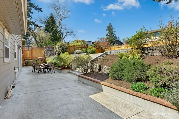 $1,650,000 | 17154 Northeast 5th Street, Bellevue, WA 98008
