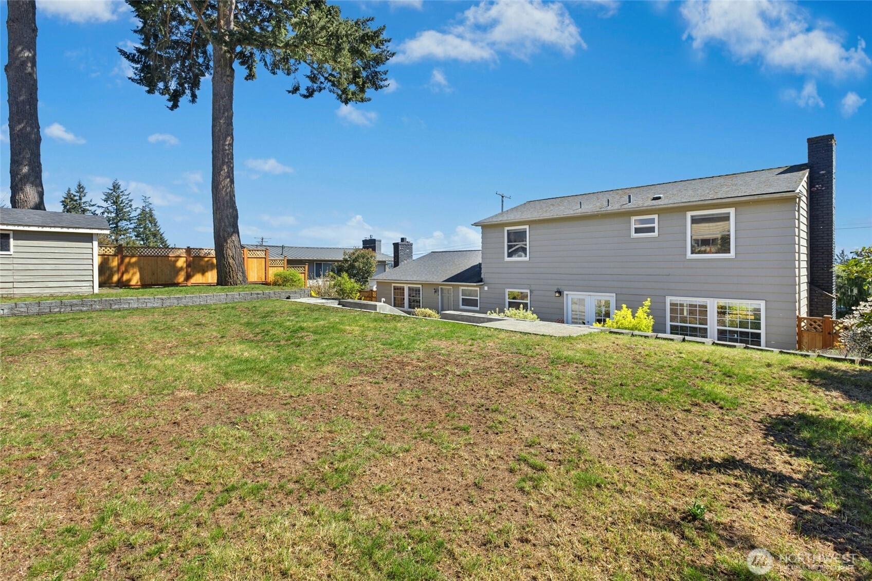 17154 Northeast 5th Street Bellevue, WA 98008 - Photo 33 of 40