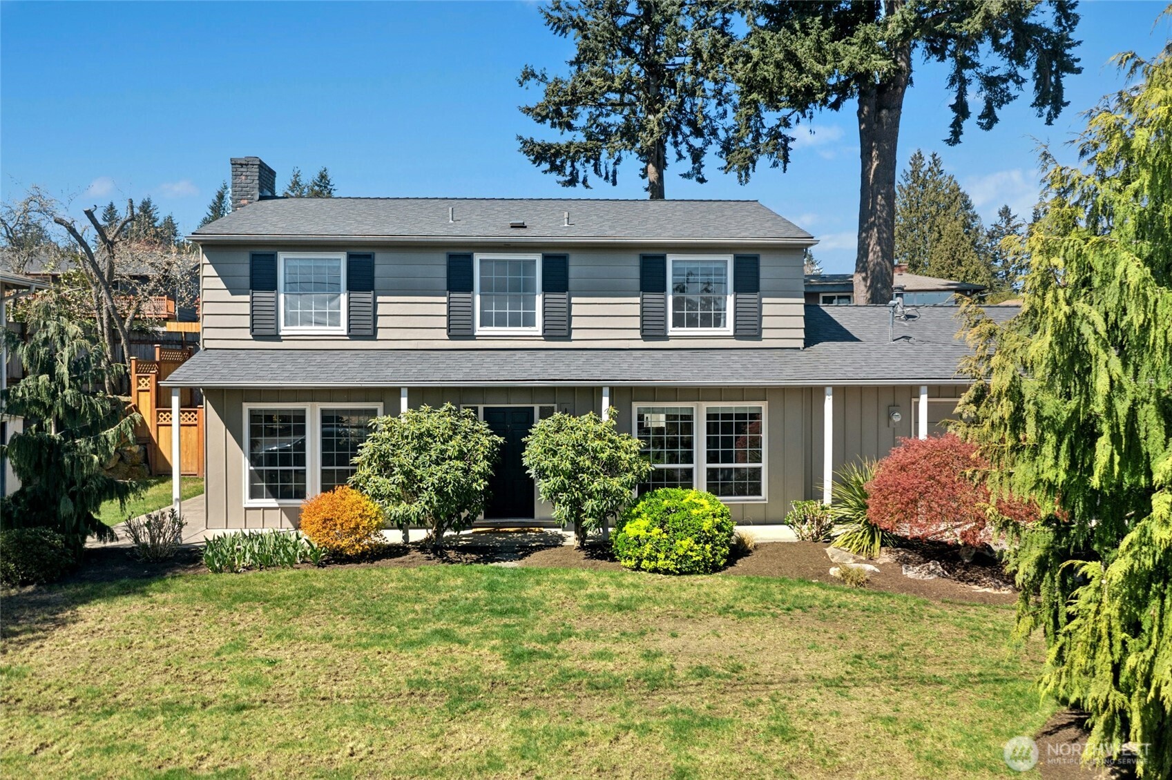 17154 Northeast 5th Street Bellevue, WA 98008 - Photo 35 of 40