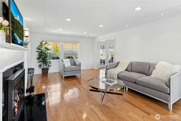 $1,650,000 | 17154 Northeast 5th Street, Bellevue, WA 98008