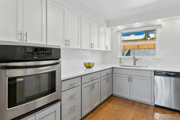 $1,650,000 | 17154 Northeast 5th Street, Bellevue, WA 98008