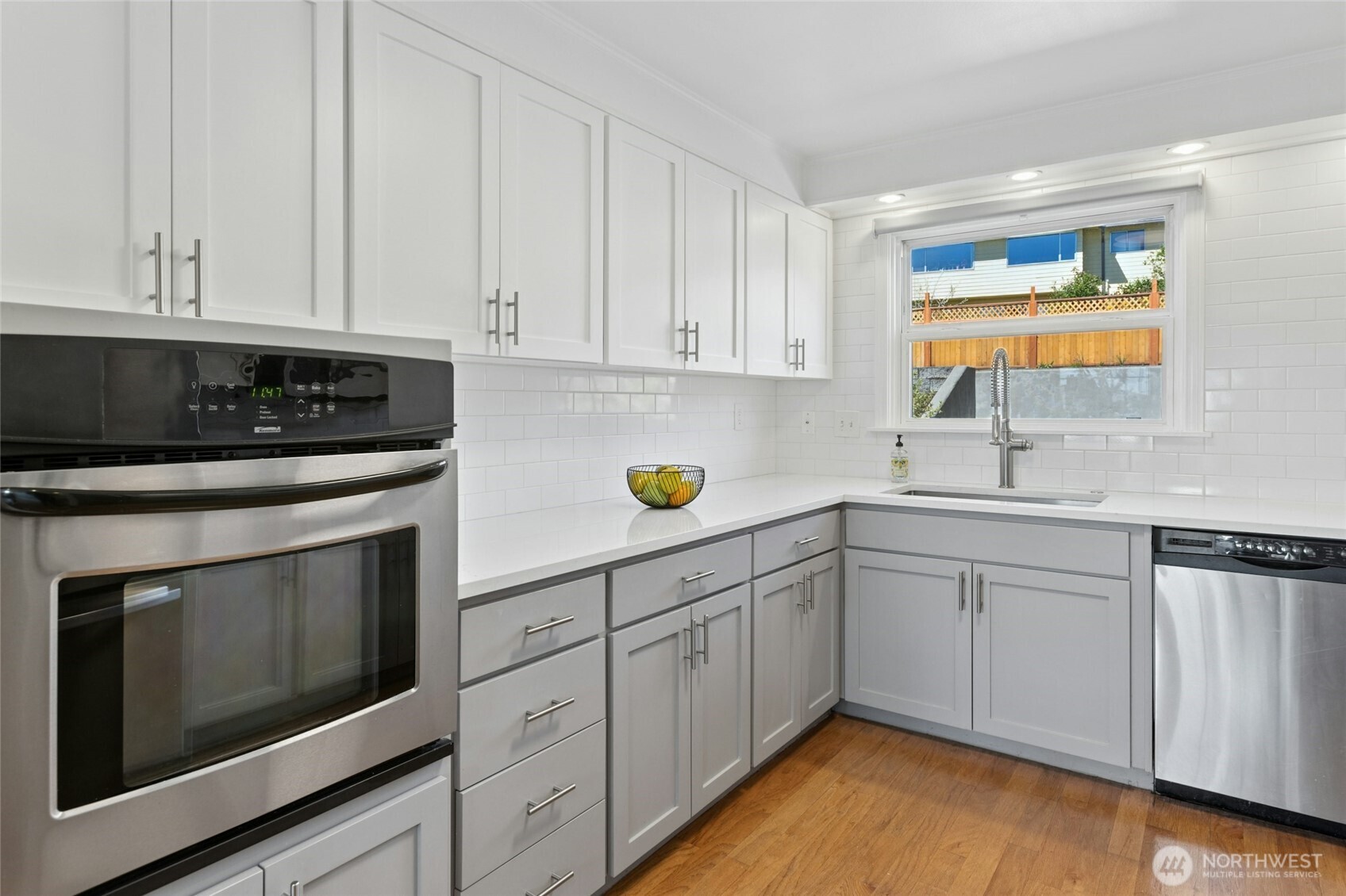 17154 Northeast 5th Street Bellevue, WA 98008 - Photo 10 of 40