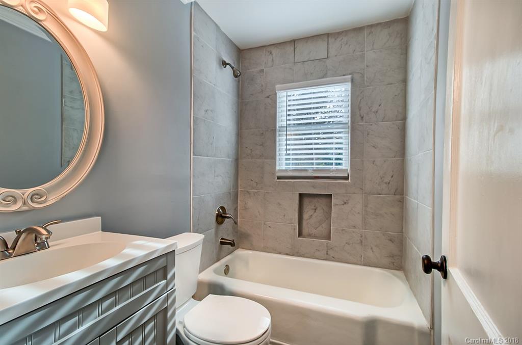 3137 Mathis Drive Charlotte, NC 28208 - Photo 11 of 17