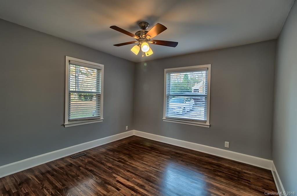 3137 Mathis Drive Charlotte, NC 28208 - Photo 13 of 17