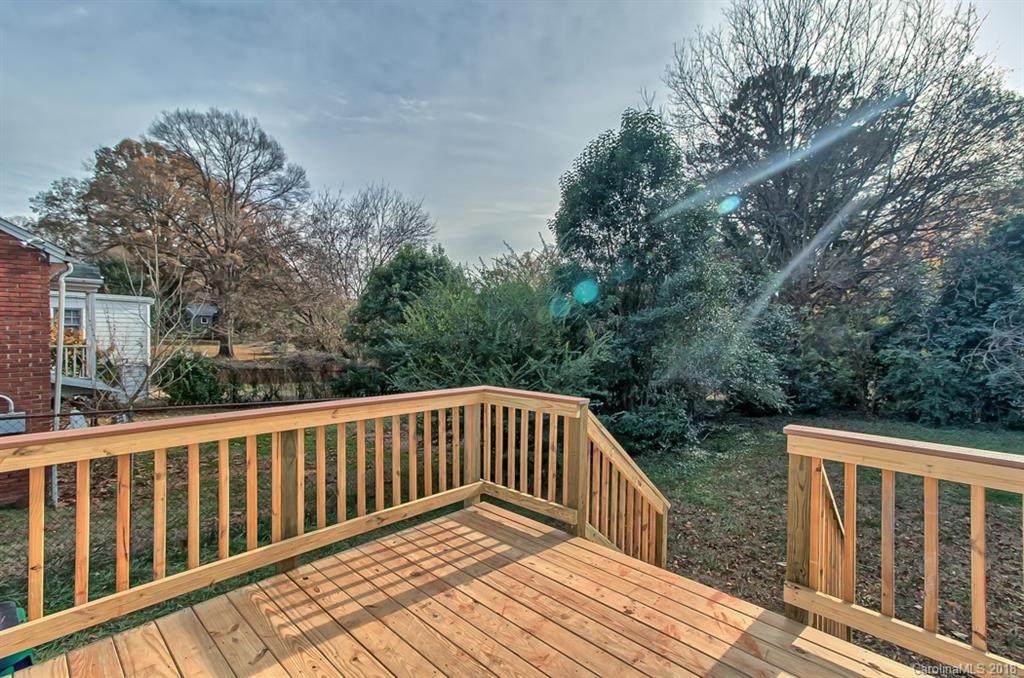 3137 Mathis Drive Charlotte, NC 28208 - Photo 14 of 17