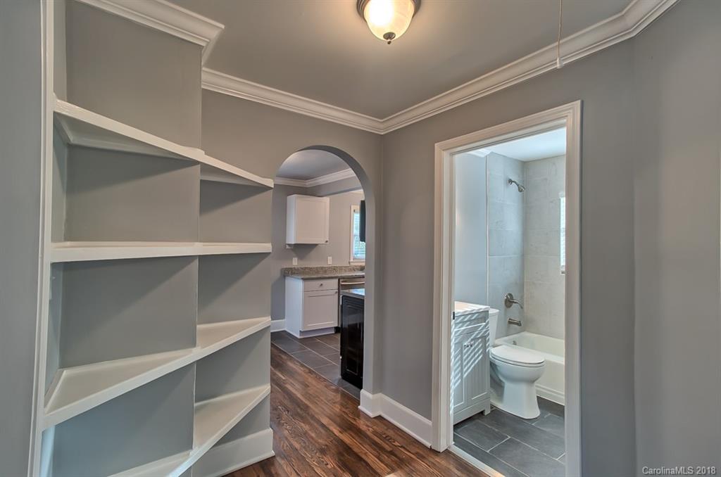 3137 Mathis Drive Charlotte, NC 28208 - Photo 10 of 17