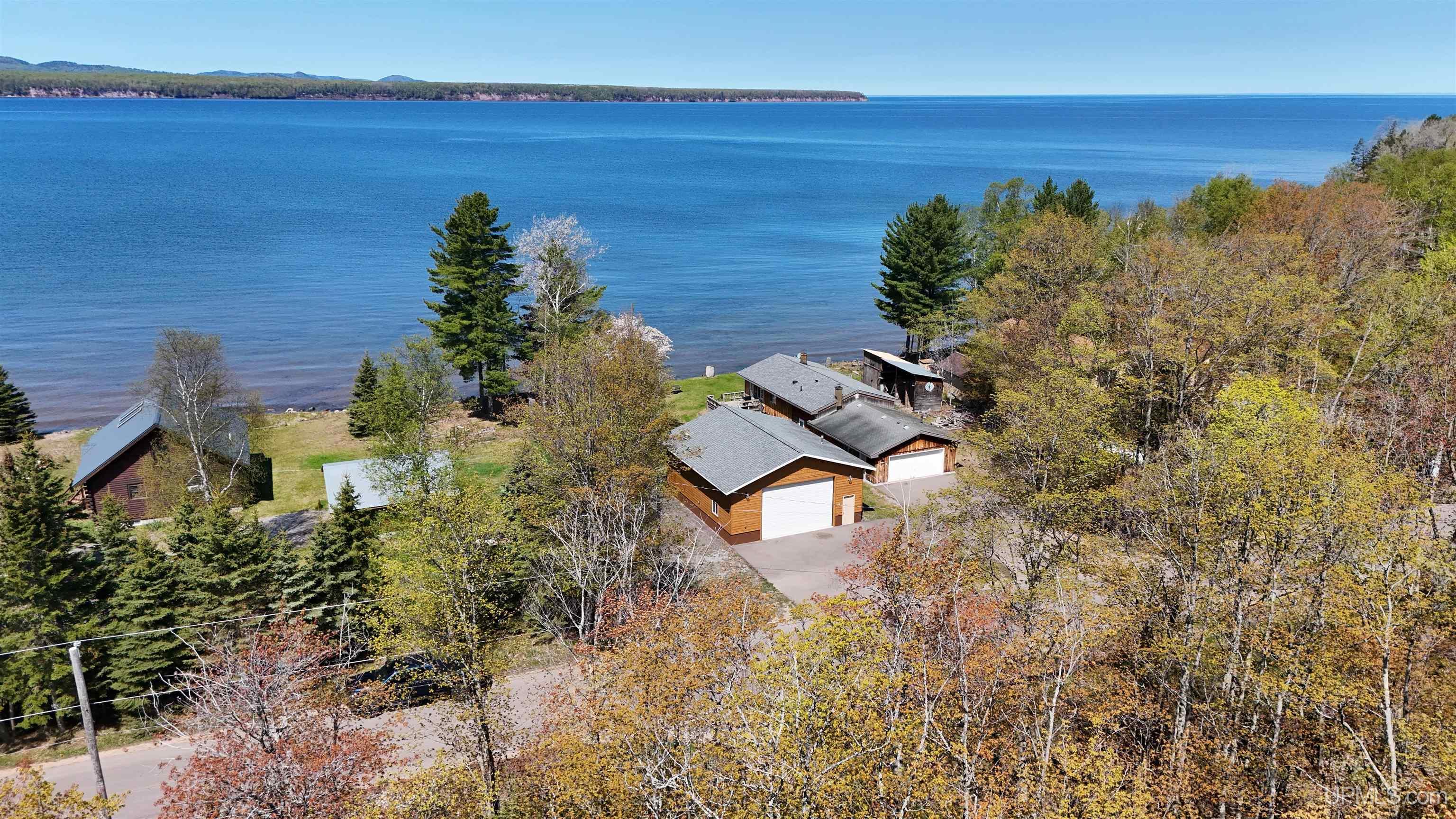 4467 Lighthouse Road Big Bay, MI 49808 - Photo 15 of 69
