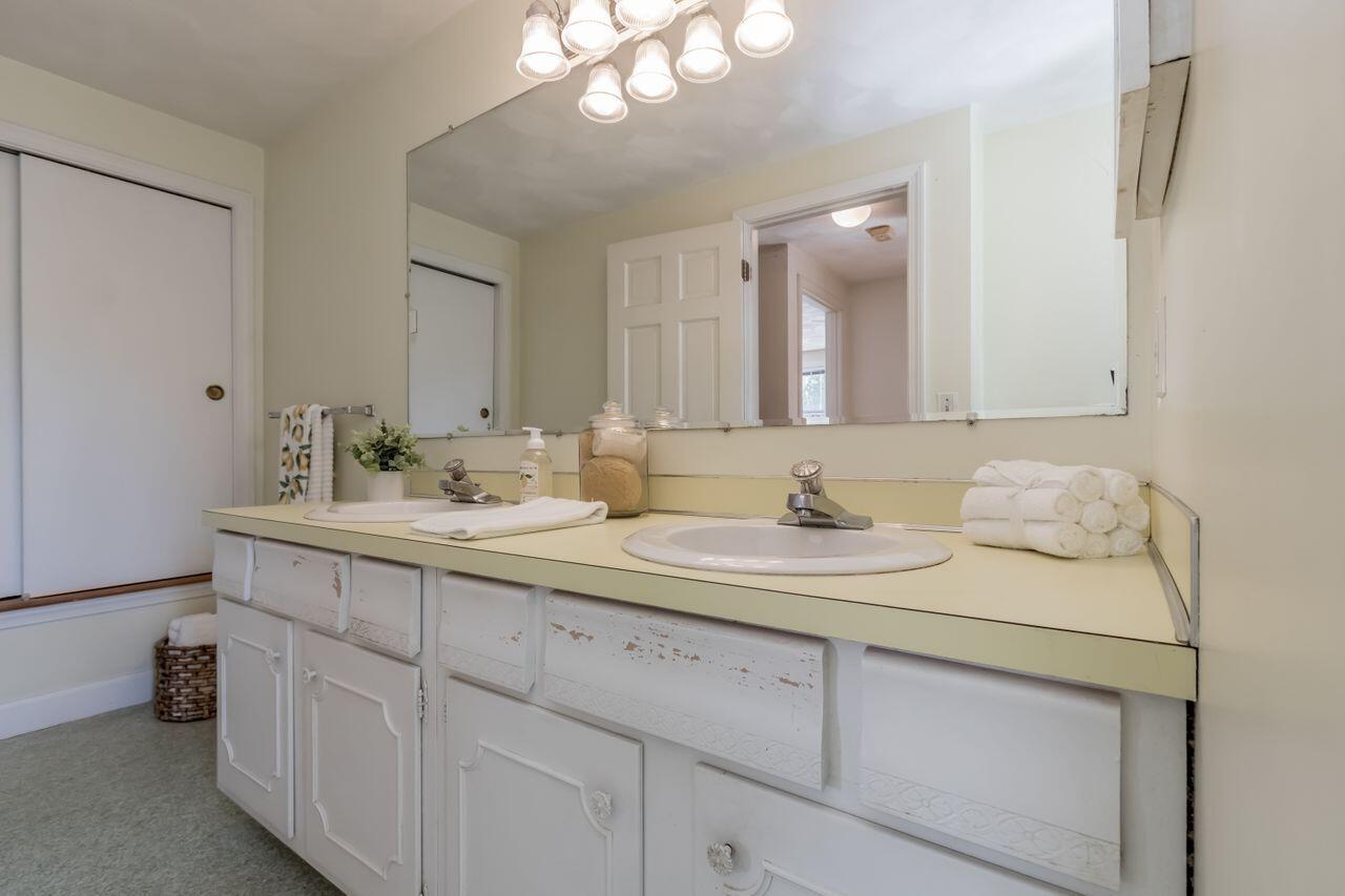 22 Black Point Road, Unit 4E Scarborough, ME 04074 - Photo 18 of 39 20220802MW-71061
