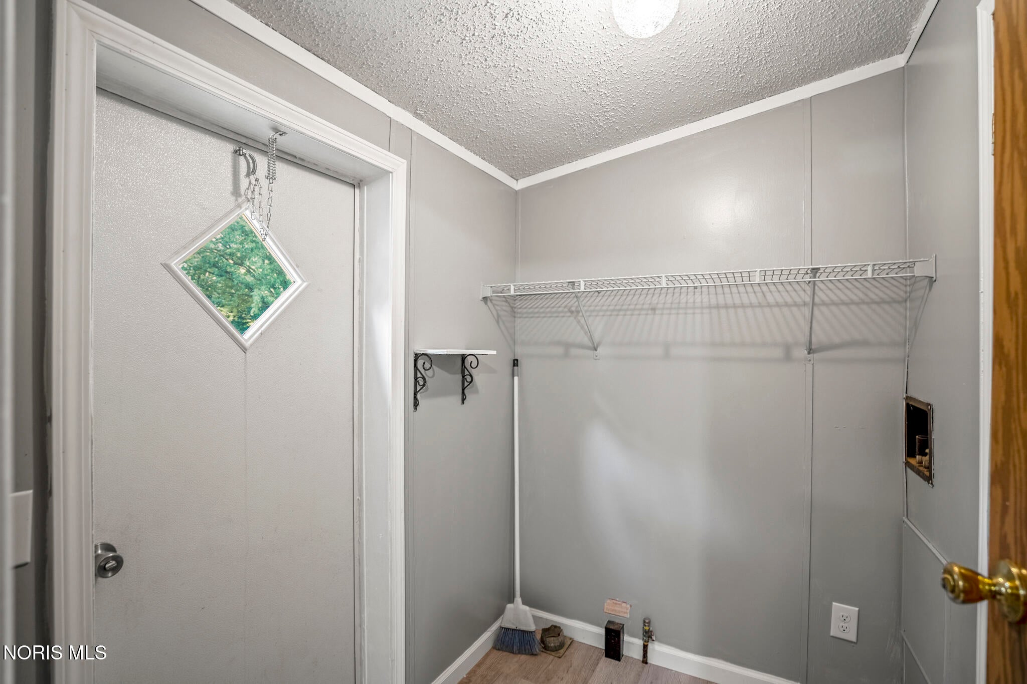 7627 Covert Road Toledo, OH 43617 - Photo 14 of 29 Gallery Image 14