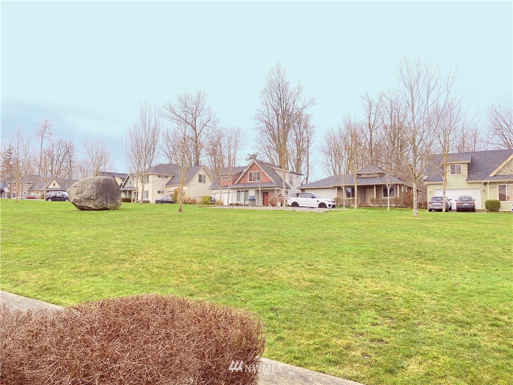 2097 Roxy Loop Ferndale, WA 98248 - Photo 2 of 38 Gallery Image 2