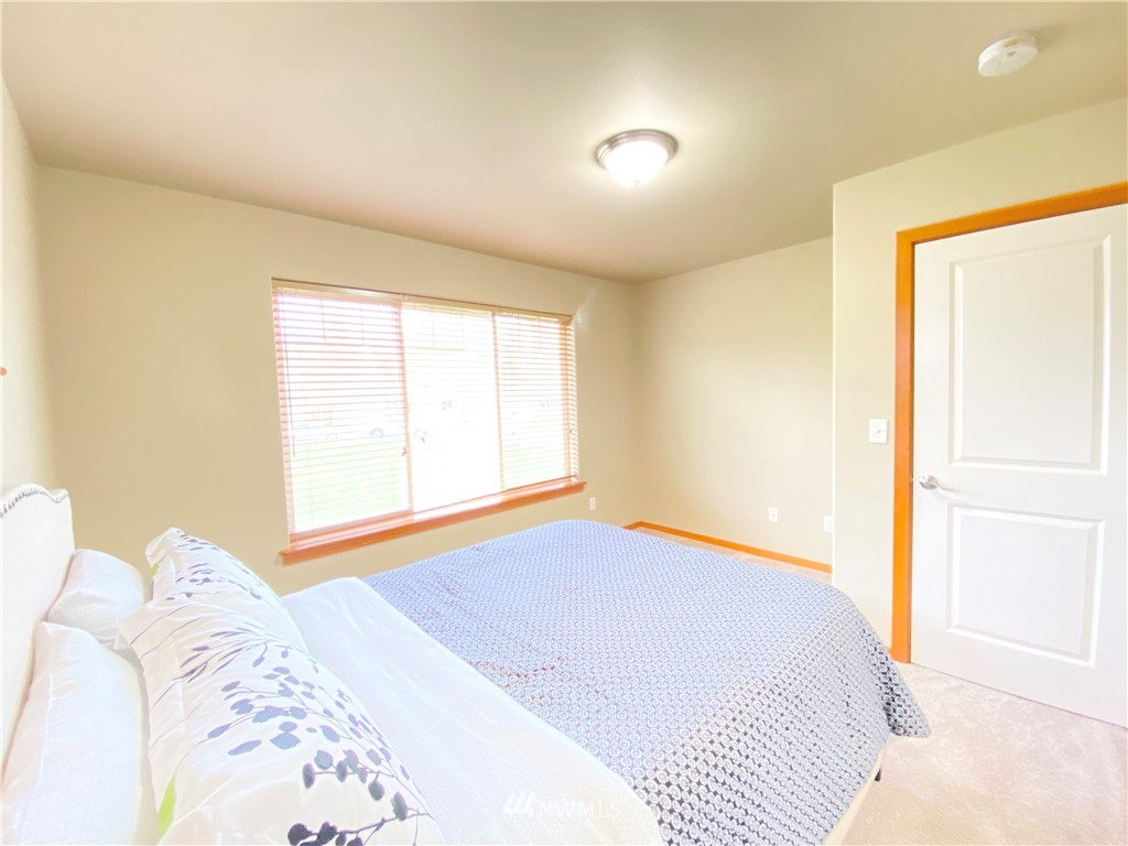 2097 Roxy Loop Ferndale, WA 98248 - Photo 16 of 38 Gallery Image 16