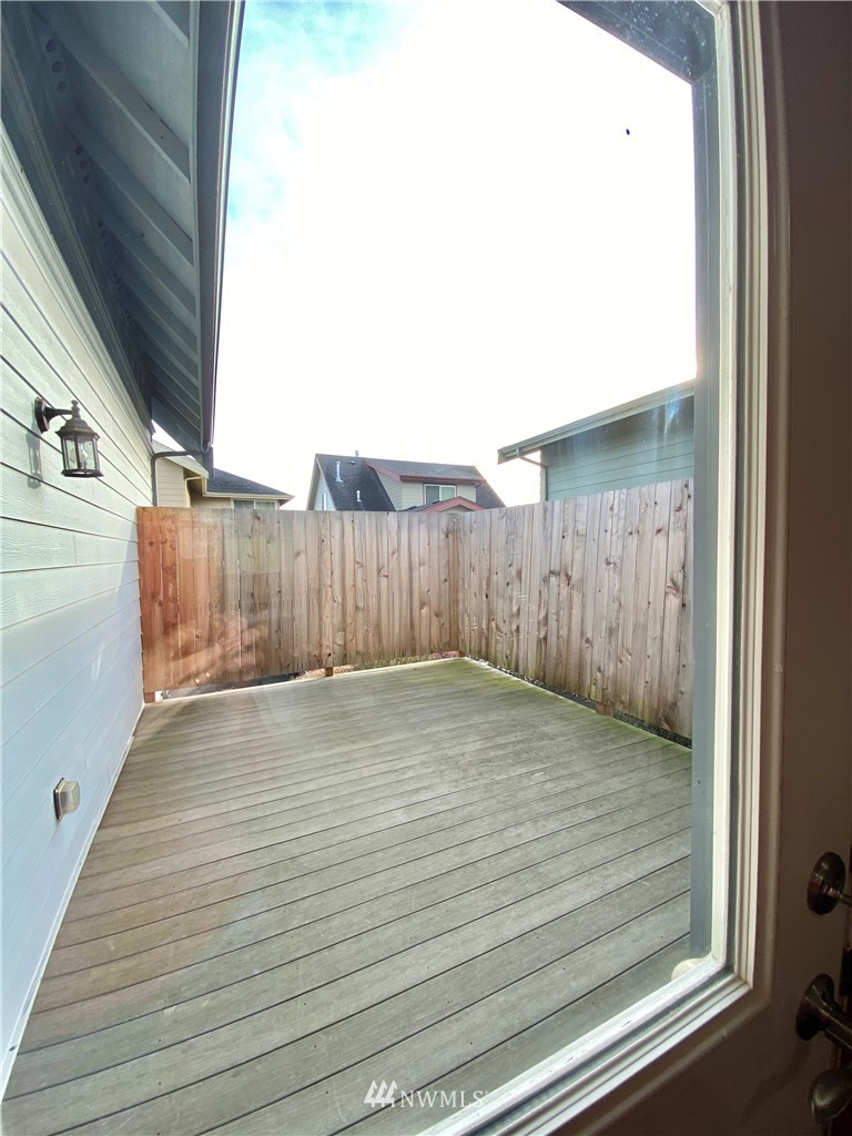 2097 Roxy Loop Ferndale, WA 98248 - Photo 33 of 38 Gallery Image 33