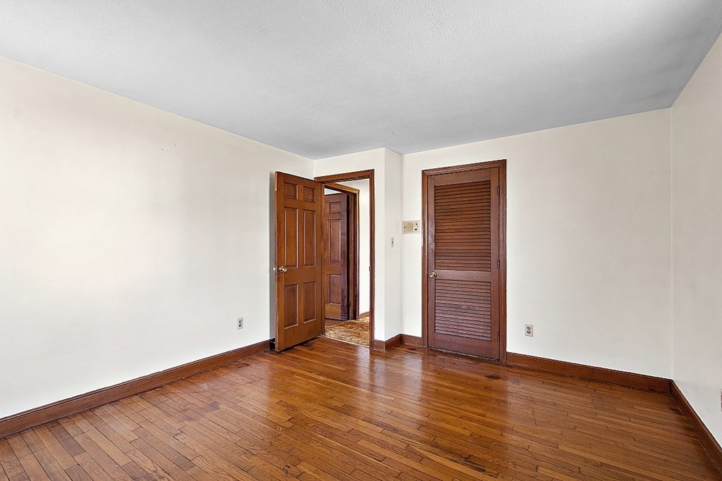 9 Clark Road Peabody, MA 01960 - Photo 13 of 28 Gallery Image 13