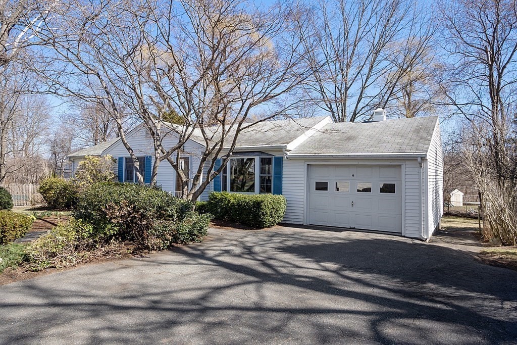 9 Clark Road Peabody, MA 01960 - Photo 2 of 28 Gallery Image 2