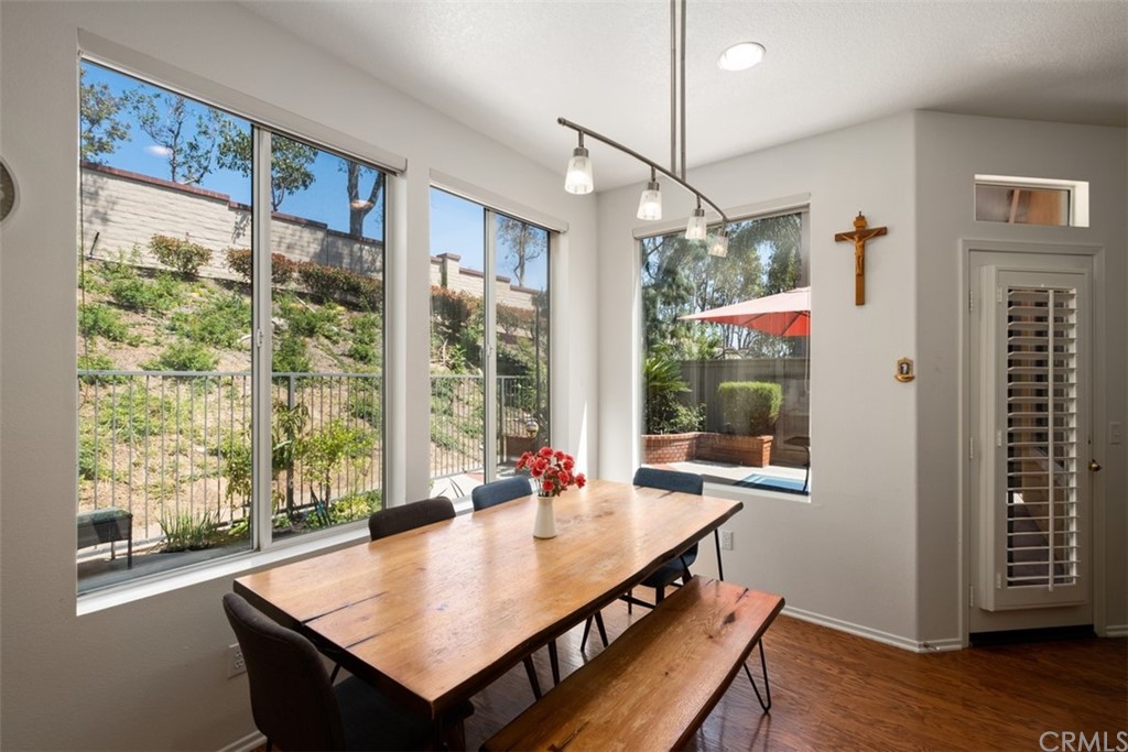 10072 Albee Avenue Tustin, CA 92782 - Photo 17 of 41