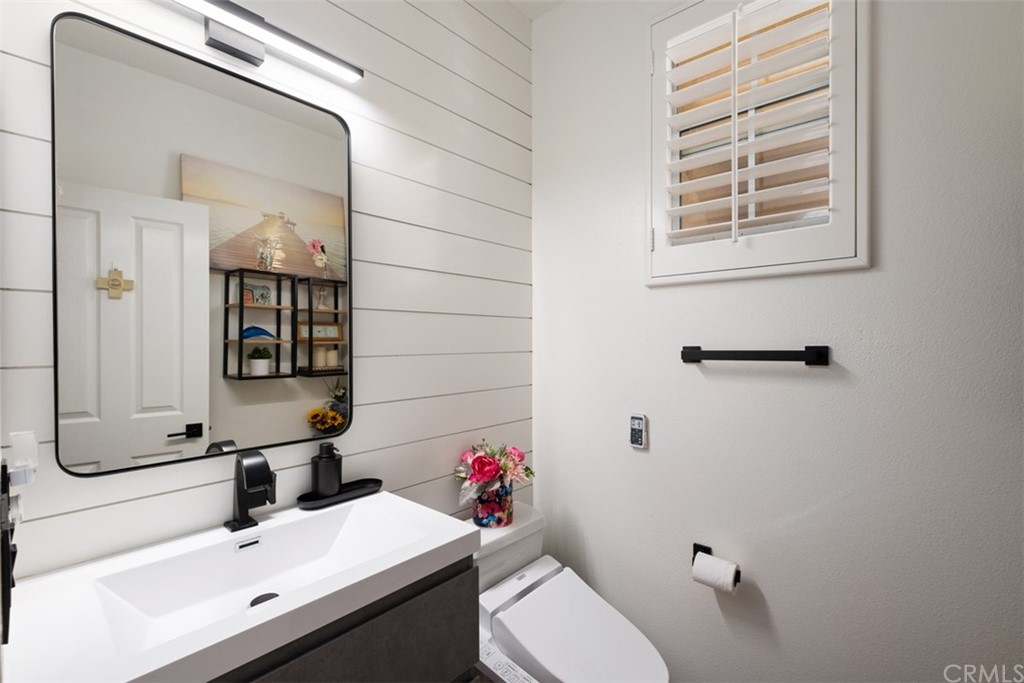 10072 Albee Avenue Tustin, CA 92782 - Photo 18 of 41