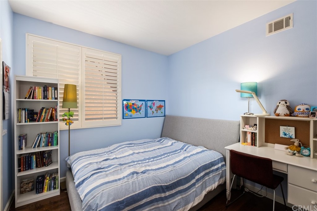 10072 Albee Avenue Tustin, CA 92782 - Photo 20 of 41