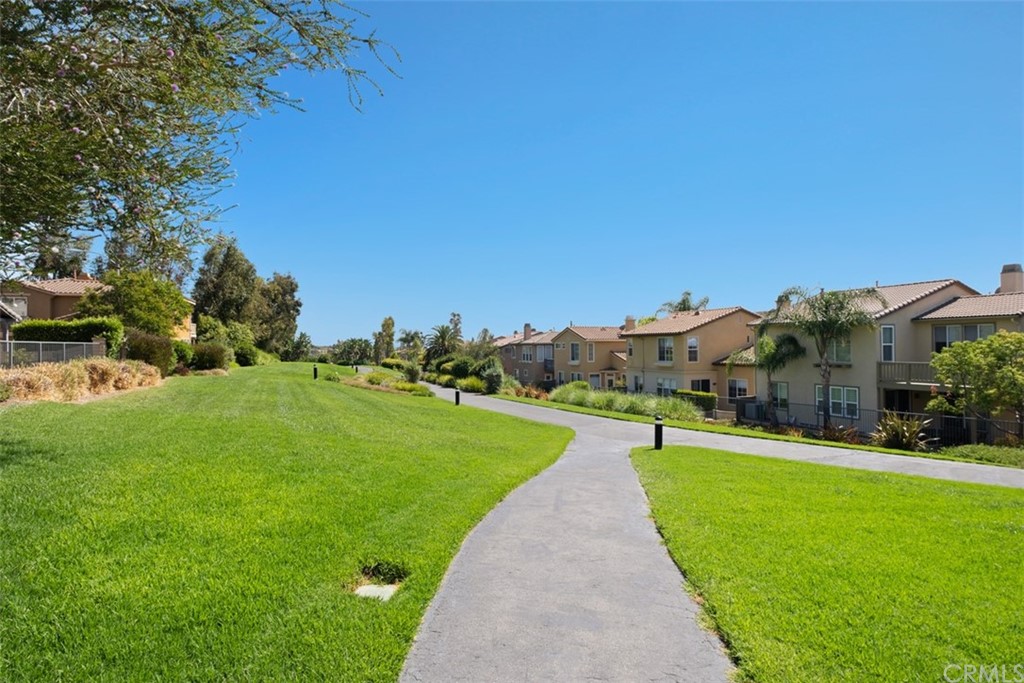 10072 Albee Avenue Tustin, CA 92782 - Photo 32 of 41