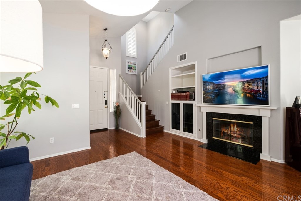 10072 Albee Avenue Tustin, CA 92782 - Photo 10 of 41