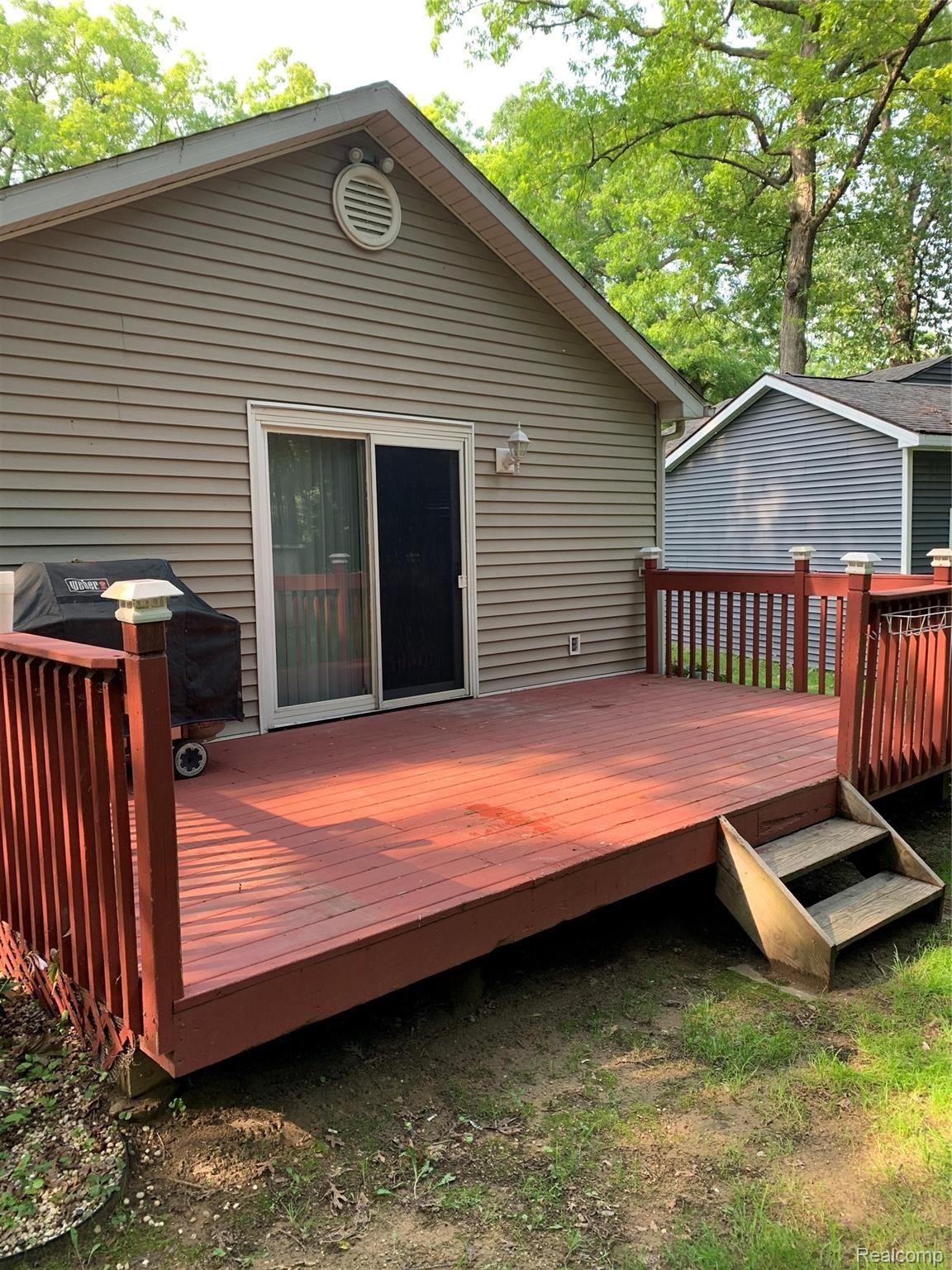 1711 Clark Lake Road Brighton, MI 48114 - Photo 5 of 28 IMG-3958.jpg