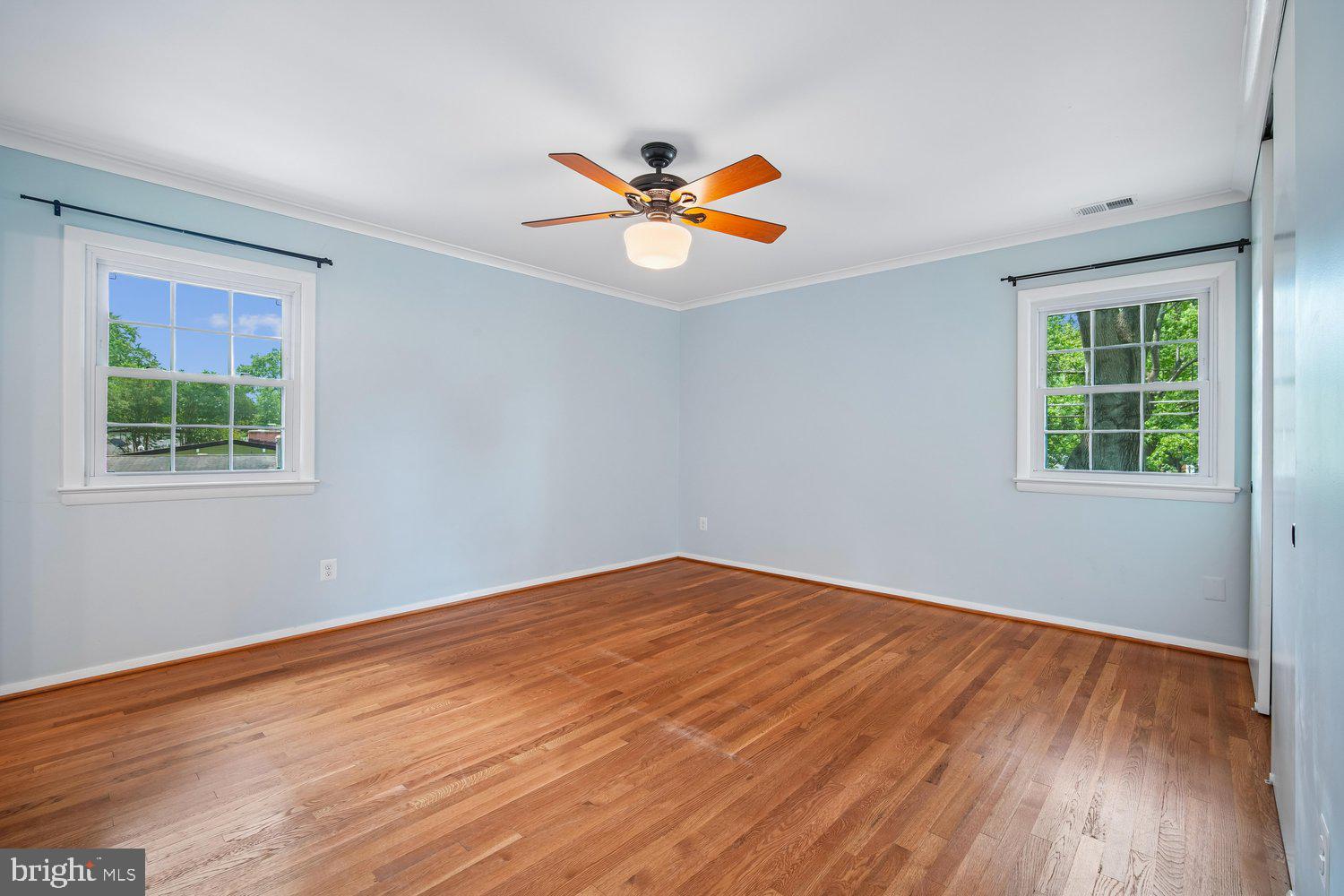 2305 Londonderry Road Alexandria, VA 22308 - Photo 20 of 59 Primary Bedroom
