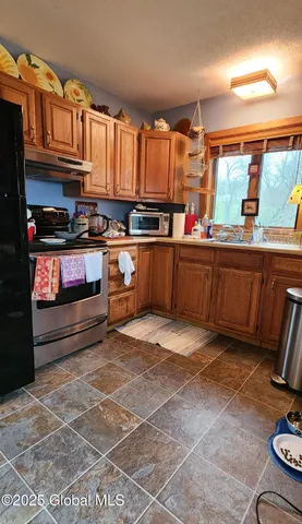 $275,000 | 202 Birchmore Way, Middle Granville, NY 12849