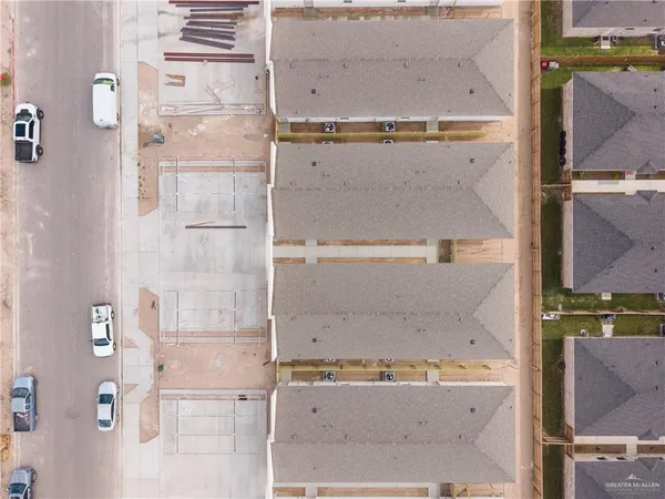 $1,200 | 2704 West Harrison Avenue, Unit 4, Alton, TX 78573