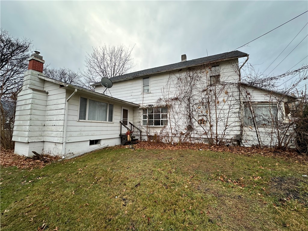 328 Commerce Street Corning, NY 14830 - Photo 4 of 31