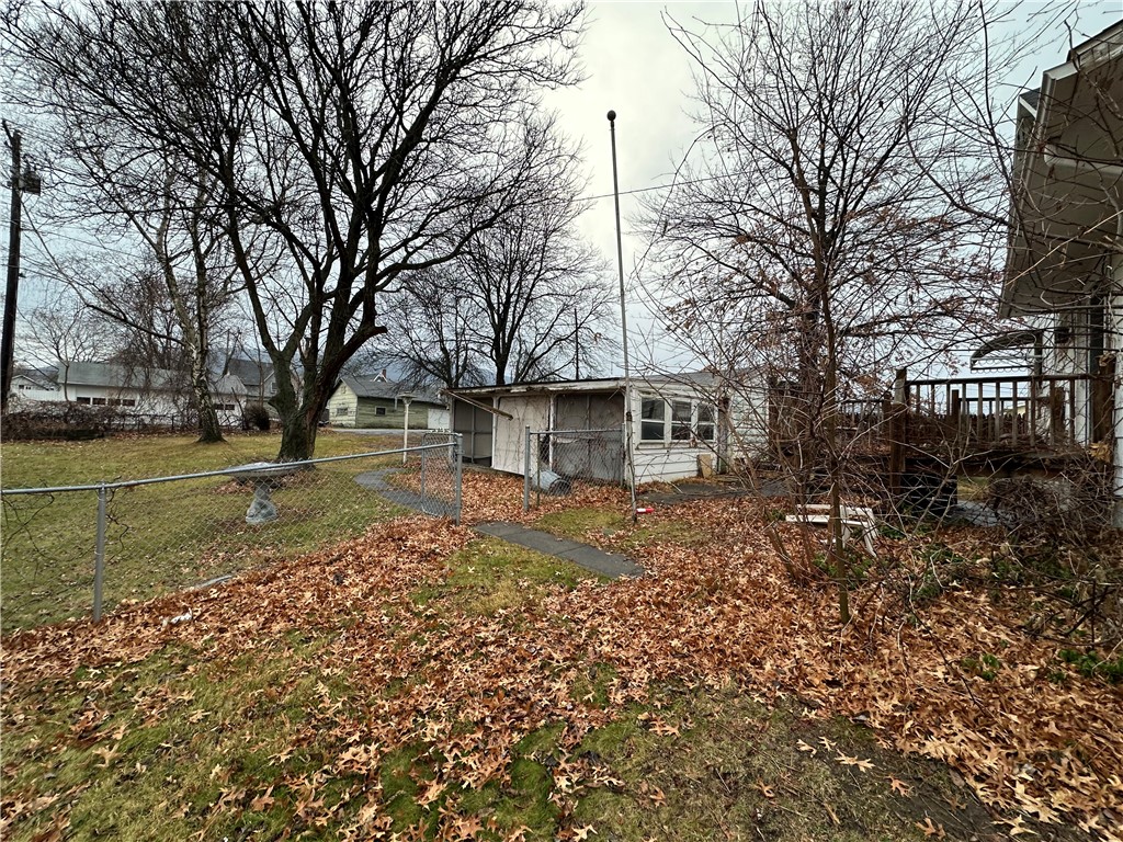 328 Commerce Street Corning, NY 14830 - Photo 5 of 31