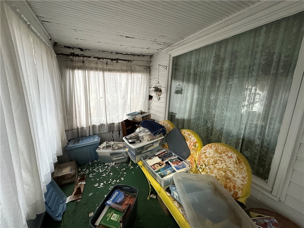 328 Commerce Street Corning, NY 14830 - Photo 9 of 31