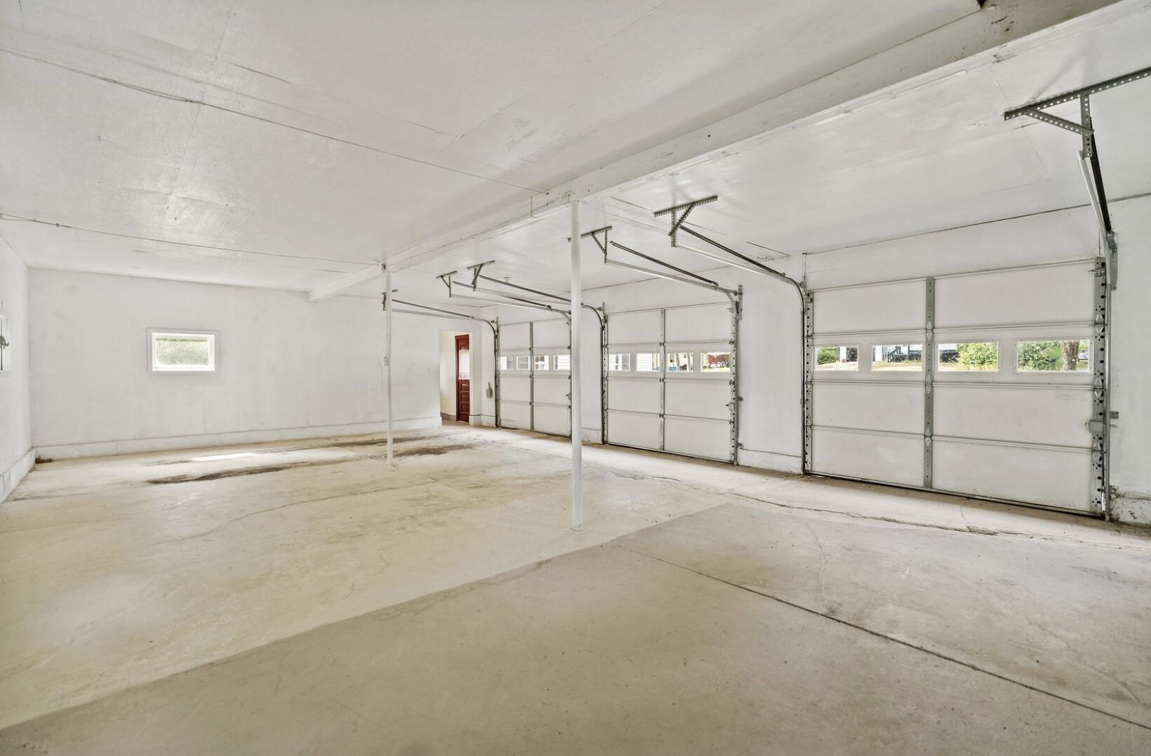 60 Lancaster Avenue Dover-Foxcroft, ME 04426 - Photo 9 of 39 IMG_0141