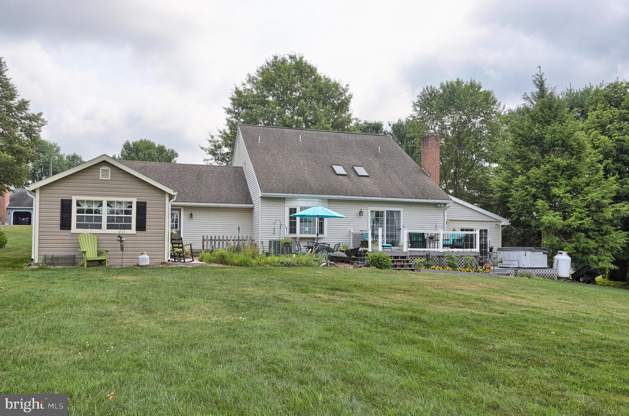 557 Hi View Drive Lititz, PA 17543 - Photo 11 of 53