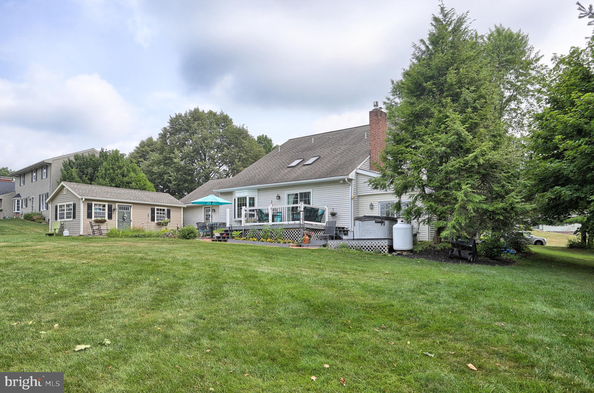557 Hi View Drive Lititz, PA 17543 - Photo 13 of 53