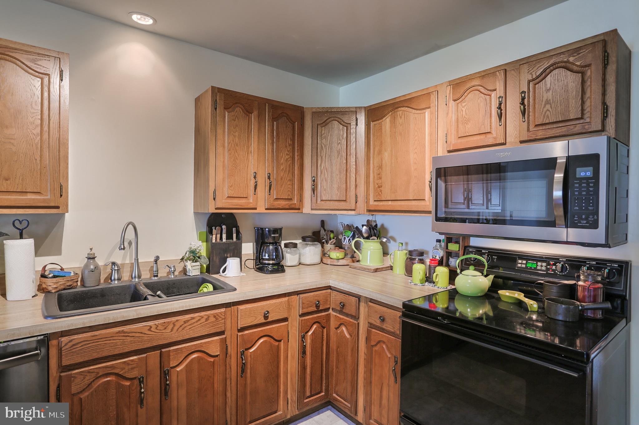 557 Hi View Drive Lititz, PA 17543 - Photo 16 of 53