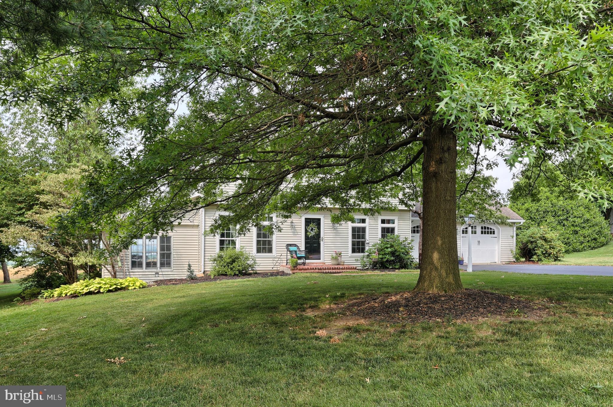 557 Hi View Drive Lititz, PA 17543 - Photo 3 of 53