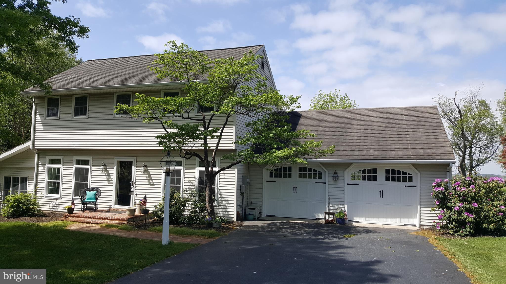 557 Hi View Drive Lititz, PA 17543 - Photo 4 of 53