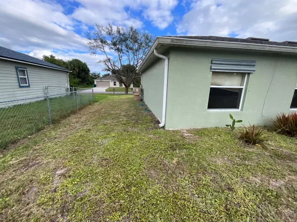 $2,350 | 1002 Southwest Romaine Lane, Port St. Lucie, FL 34953