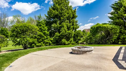 $1,090,000 | 6692 Braemar Avenue South, Noblesville, IN 46062