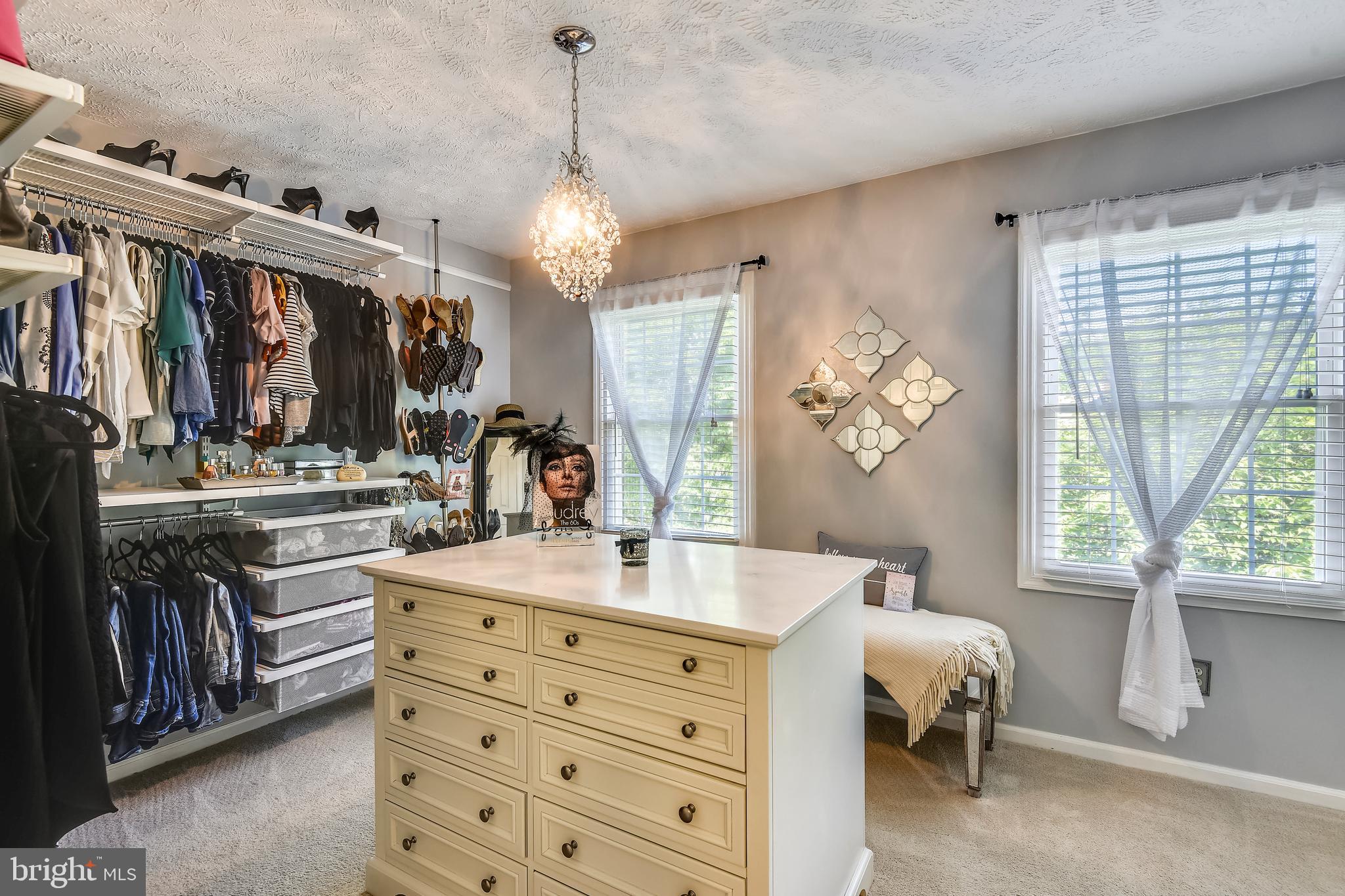 12613 Bridoon Lane Reston, VA 20191 - Photo 20 of 46 Separate Walk In Closet/Bedroom