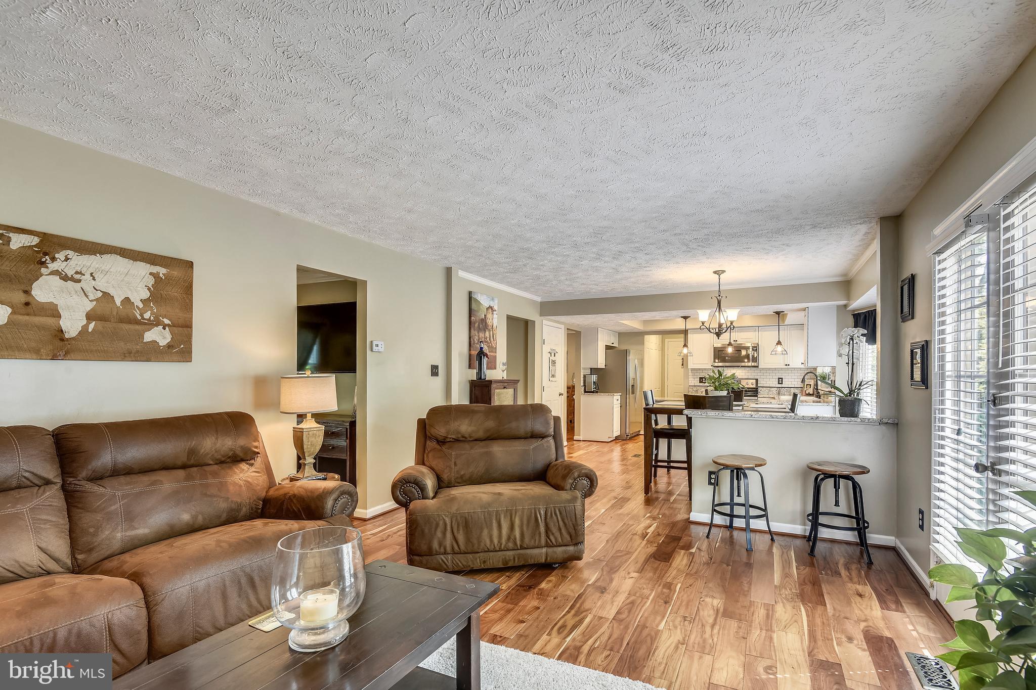 12613 Bridoon Lane Reston, VA 20191 - Photo 5 of 46