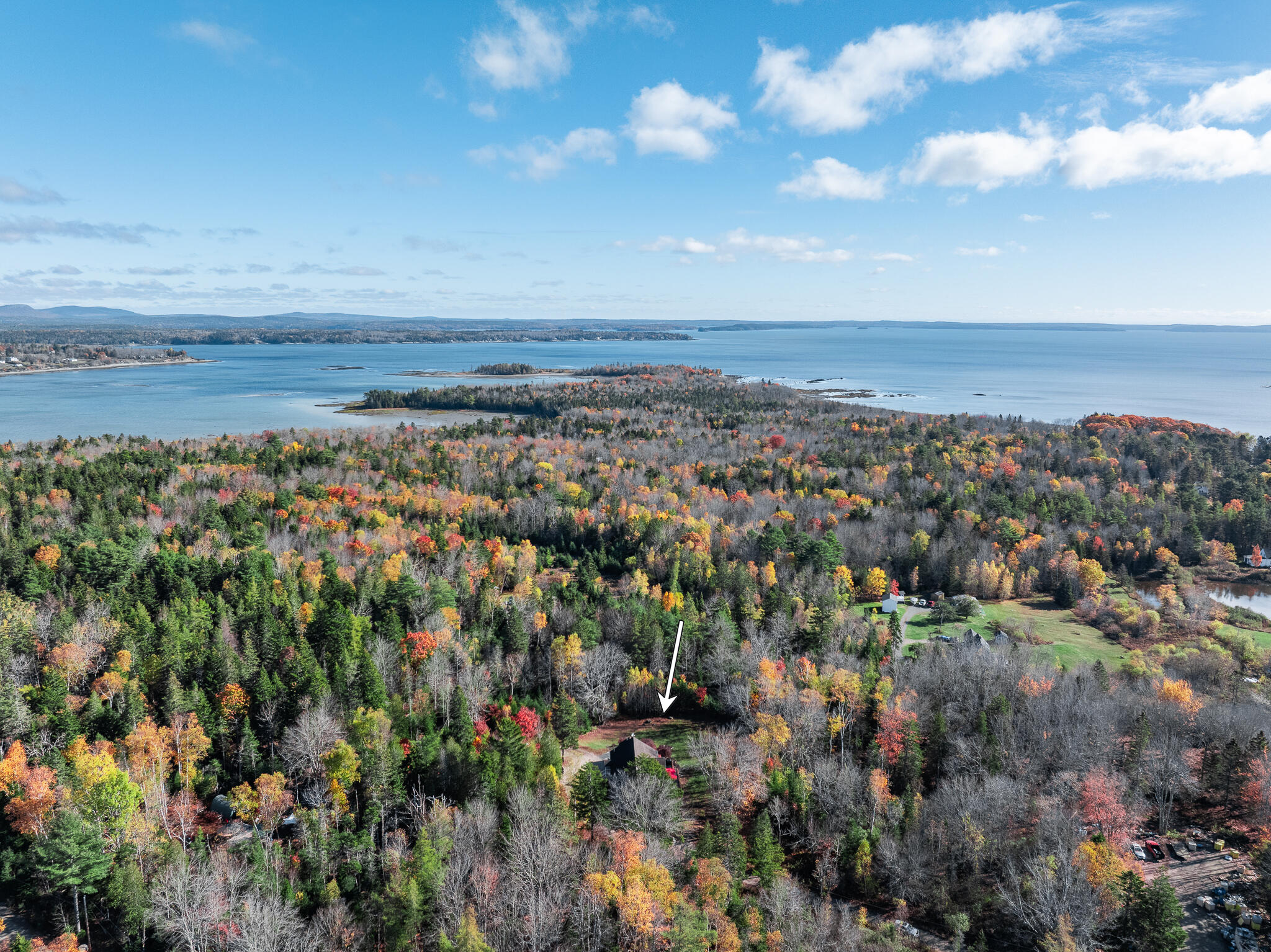 694 Lamoine Beach Road Lamoine, ME 04605 - Photo 4 of 48 694-2