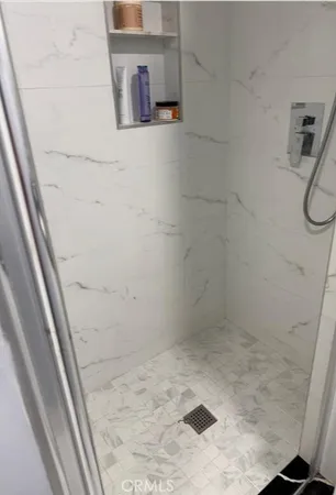 $1,650 | 24001 Bessemer Street, Woodland Hills, CA 91367
